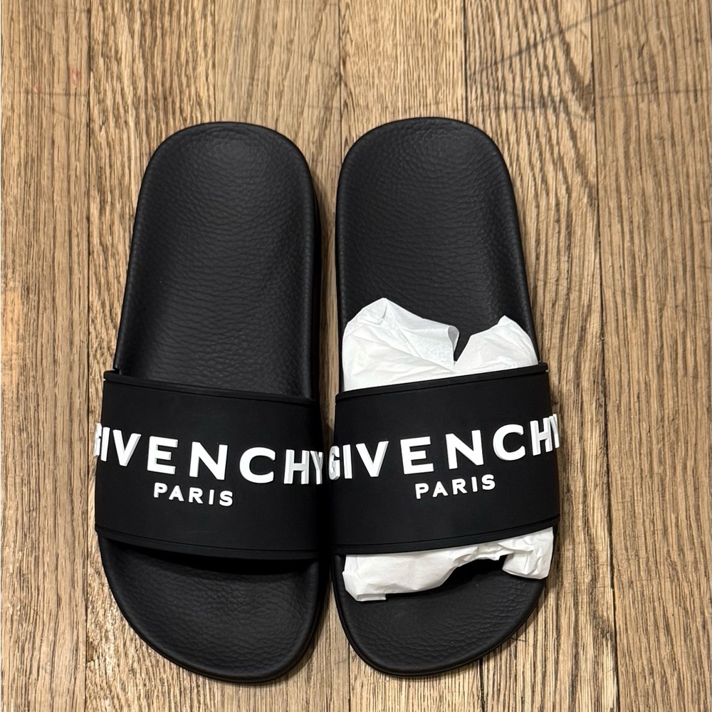 Black Givenchy shower slide